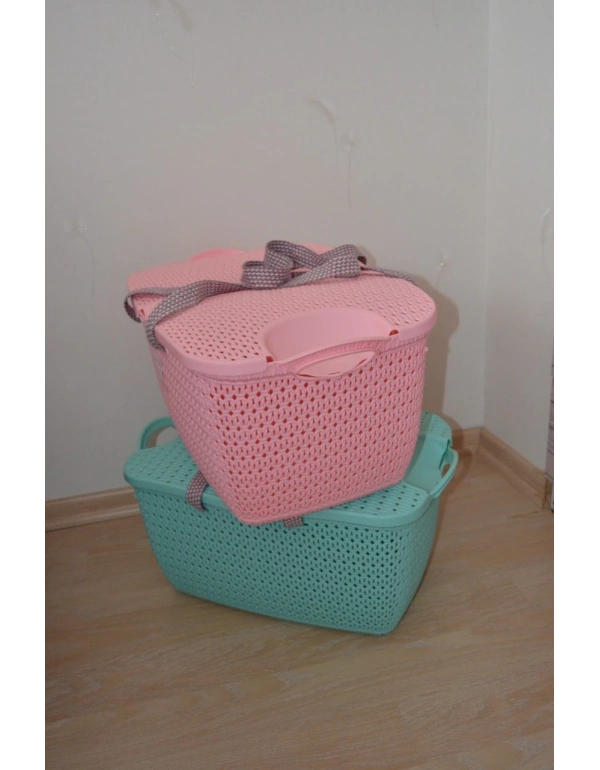 RENKLİ ÖRGÜ MODELLİ PİKNİK SEPETİ