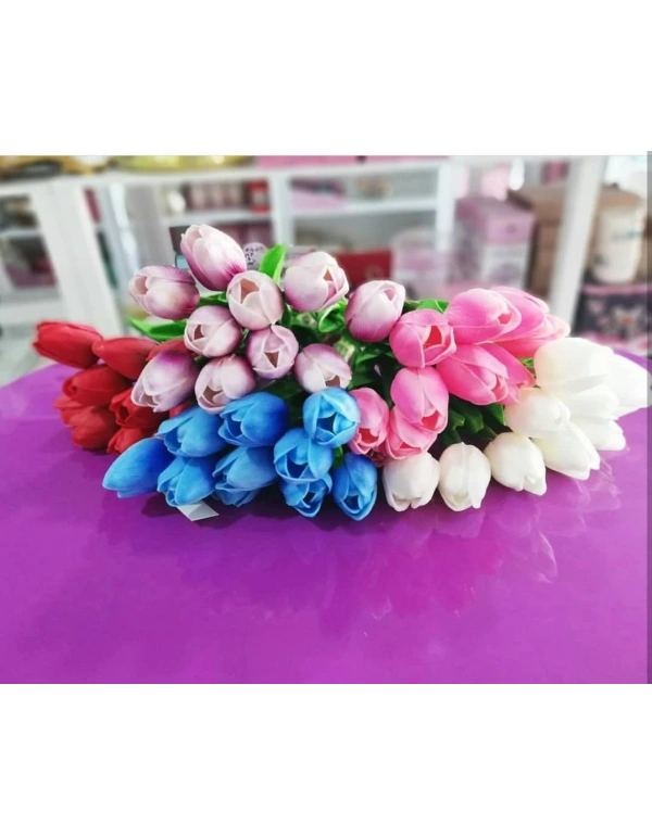 YAPAY 10LU ISLAK LALE BUKETİ