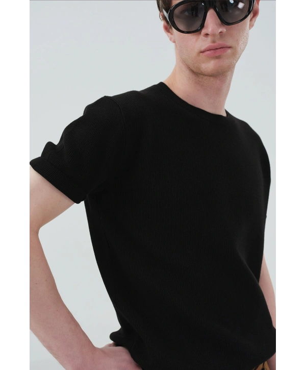 Erkek Normal Kesim Bisiklet Yaka Triko Thişört -Siyah