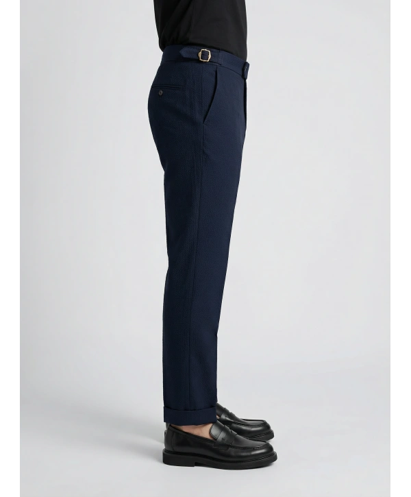 Erkek Dar Kesim Tokalı Yüksek Bel Pileli Duble Paça Gofre Kumaş Pantolon -Lacivert