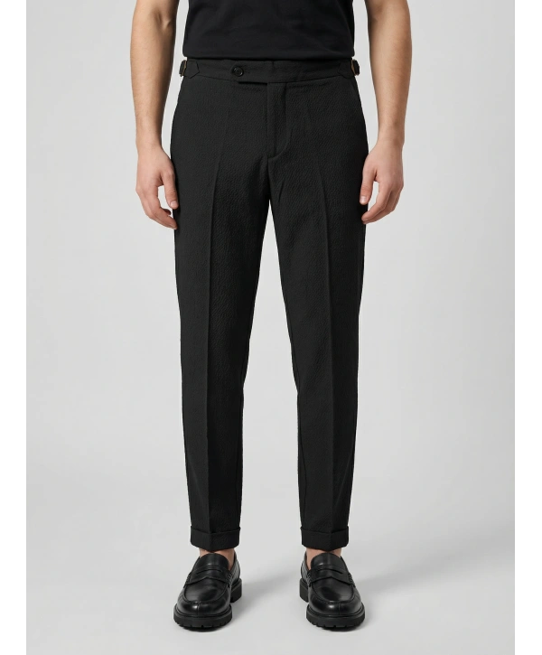 Erkek Dar Kesim Tokalı Yüksek Bel Pileli Duble Paça Gofre Kumaş Pantolon -Siyah