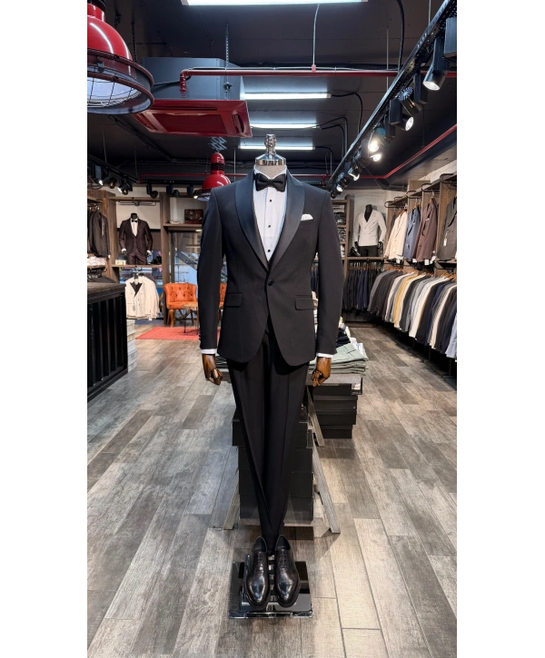 Erkek Dar Kesim Slimfit Kırlangıç Yaka Damatlık Takım Elbise-Siyah