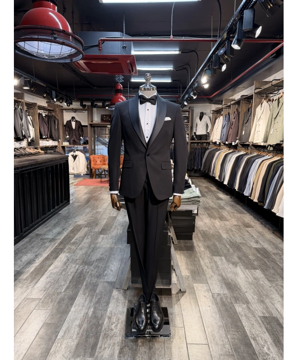 Erkek Dar Kesim Slimfit Kırlangıç Yaka Damatlık Takım Elbise-Siyah