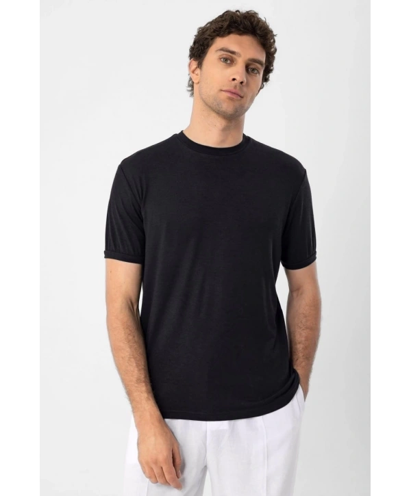 Erkek Bisiklet Yaka Triko Thişört-Siyah