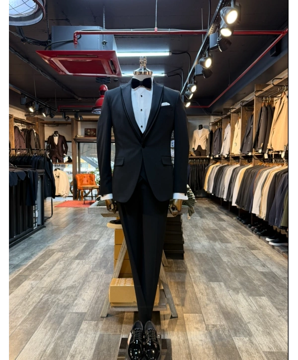 Erkek Dar Kesim Slimfit Kırlangıç Yaka Damatlık Takım Elbise-Siyah