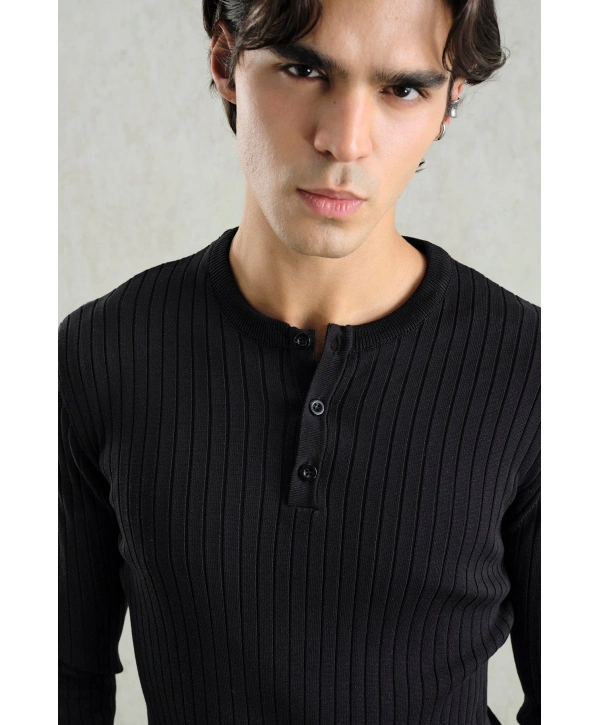 Erkek Hakim Yaka İnce Triko - Siyah