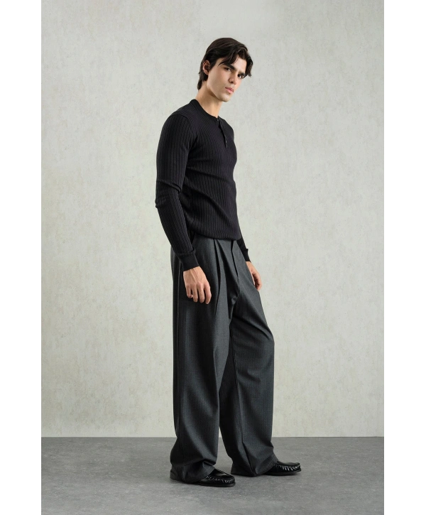 Erkek Hakim Yaka İnce Triko - Siyah