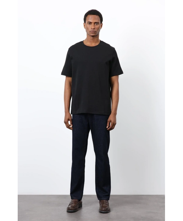 Erkek Normal Kalıp Bisiklet Yaka Thşört- Siyah