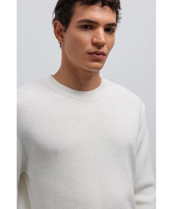 Erkek Normal Kalıp Bisiklet Yaka Triko Kazak -Beyaz