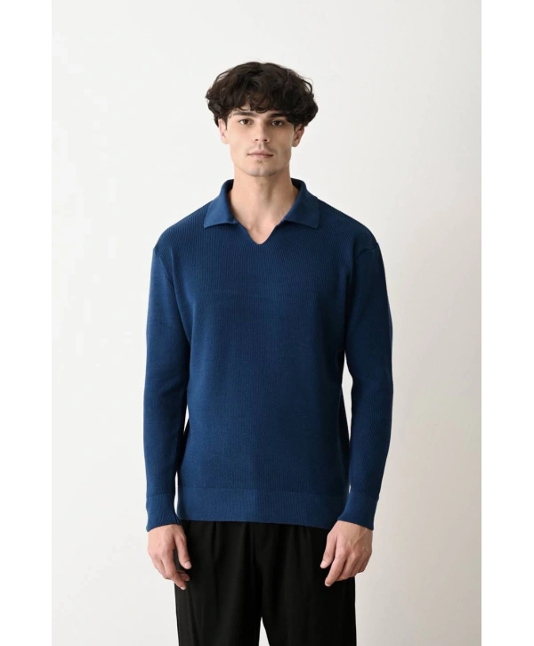 Erkek Normal Kalıp İçi Şardonlu Yakası Fermuarlı Legends Never Yazılı Sweatshirt -Beyaz