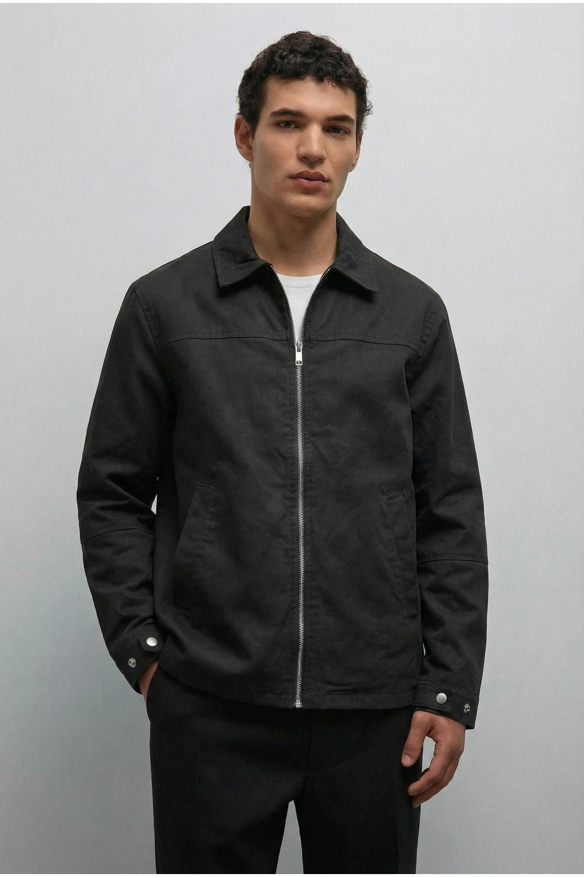 Erkek Normal Kalıp İnce Baharlık Mont- Siyah