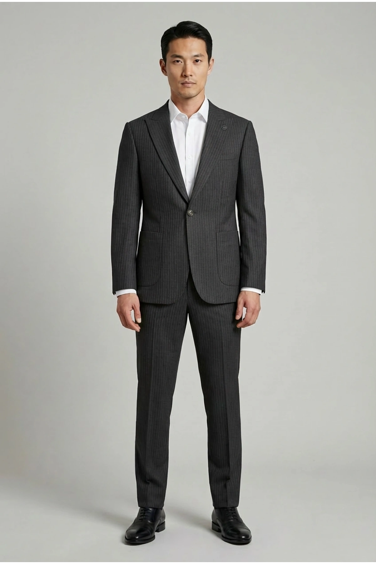 Erkek Dar Kesim Gofre Kumaş Çizgili Takım Elbise -Siyah