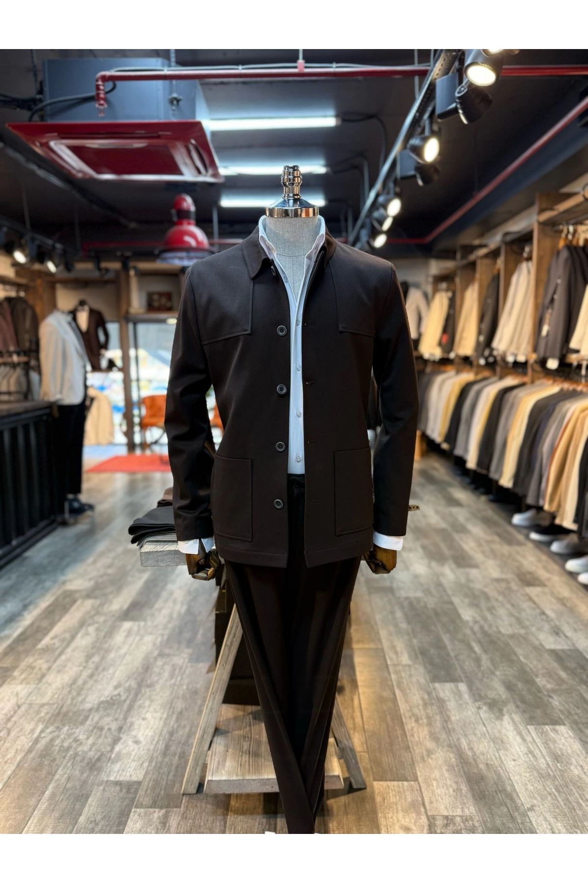 Erkek Dar Kesim Likralı Spor Takım Elbise-Kahverengi