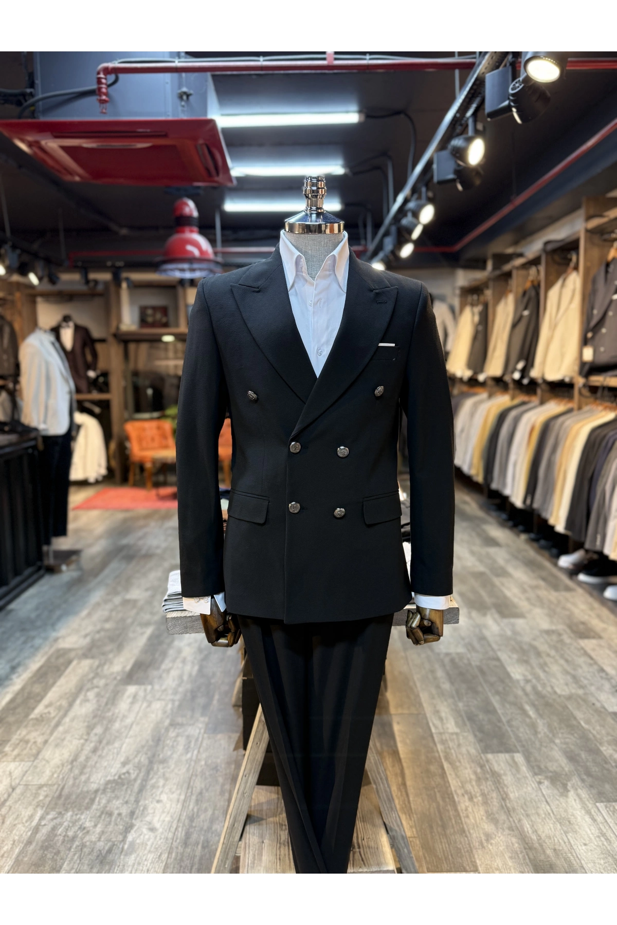 Erkek Dar Kesim Metal Düğme Kruvaze Takım Elbise-Siyah