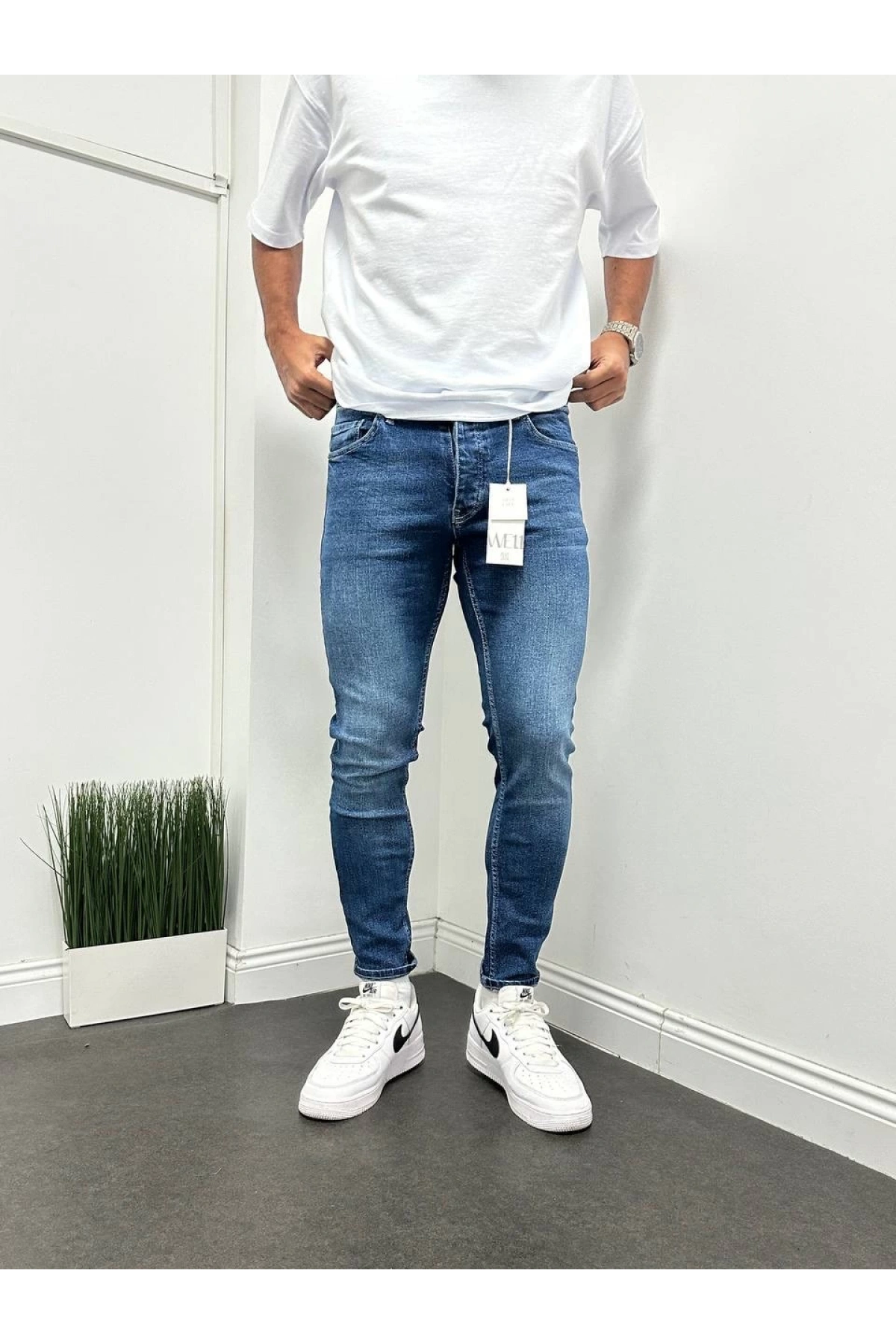 Erkek Dar Kesim Slimfit Taşlamalı Kot Pantolon- Koyu Mavi