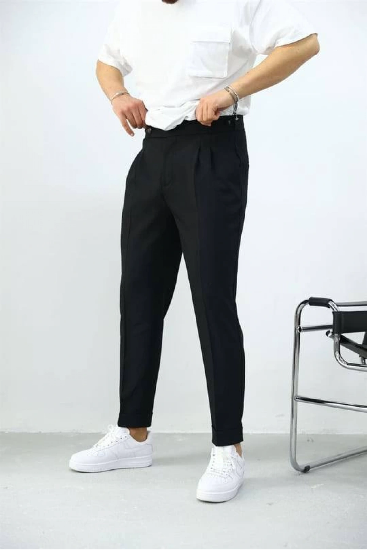 Erkek Dar Kesim Yüksek Bel Pileli Duble Paça Keten Pantolon-Siyah