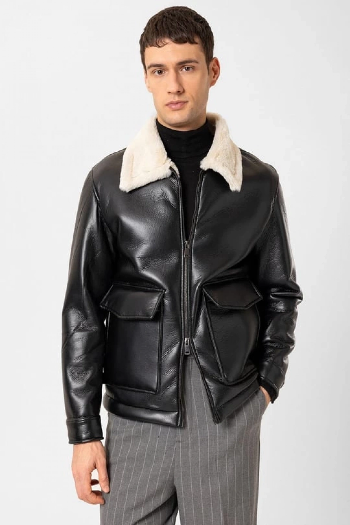 Erkek Normal Kalıp Önü Cepli İçi Kürklü Deri Mont- Siyah