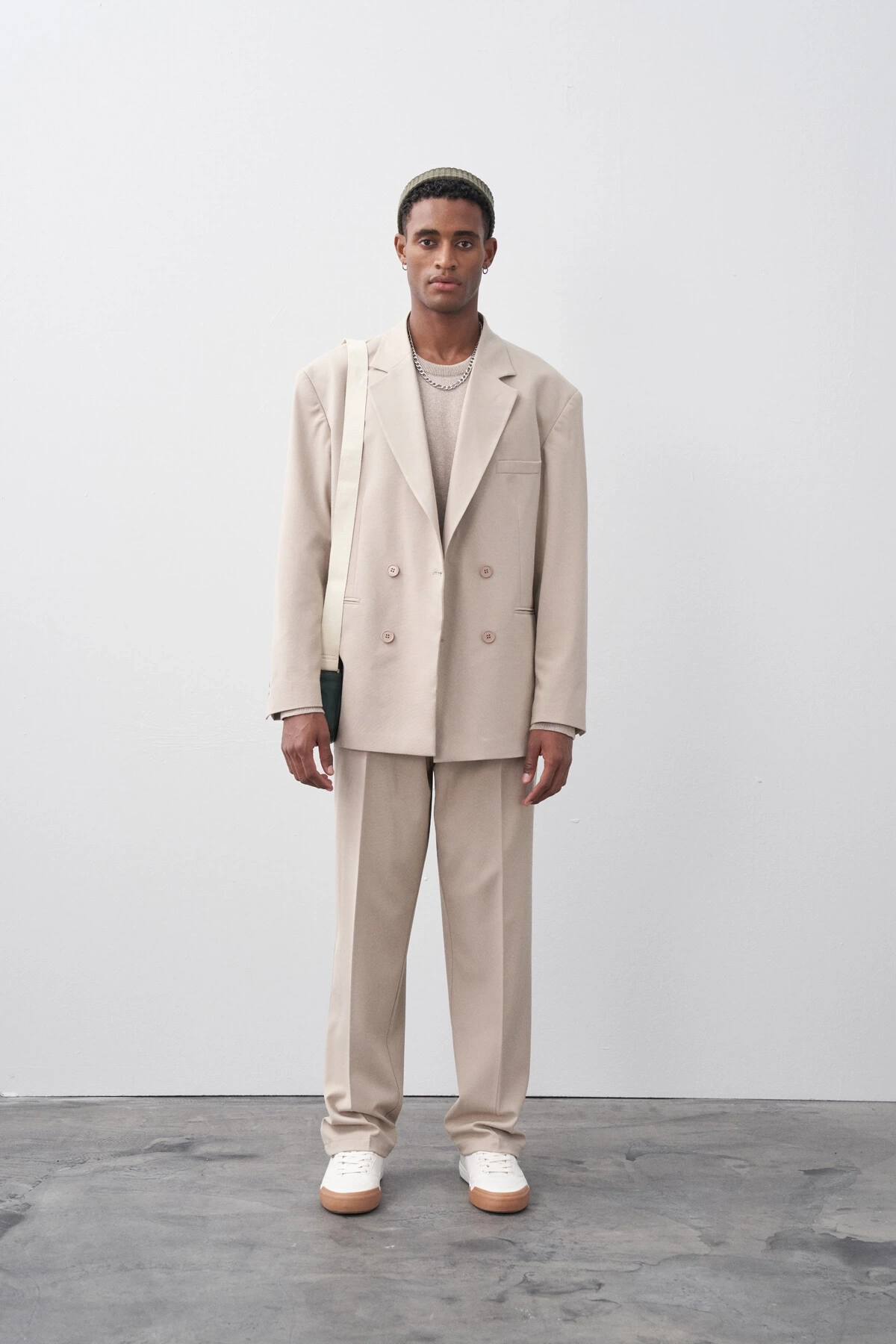 Erkek Owersıze Kruvaze Takım Elbise-Krem