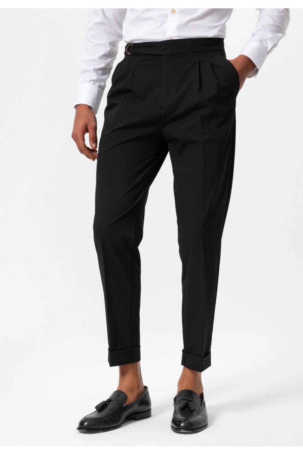 Erkek Yüksek Bel Pileli Tokalı Kumaş Pantolon- Siyah