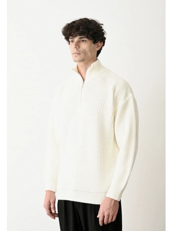 Erkek Yakası Fermuarlı Hakim Yaka Triko- Ekru