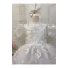 Beyaz Dantelli Kız Çocuk Elbisesi