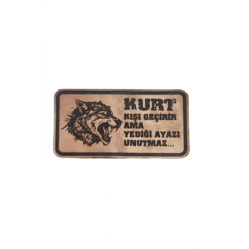 Astüm Kurt Kışı Geçirir Ama Yediği Ayazı Unutmaz -Dikdörtgen Deri Peç - Arma - 2 Wolf Leather Patch