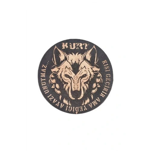 Astüm - Kurt Kışı Geçirir Ama Yediği Ayazı Unutmaz -Yuvarlak Deri Peç - Arma - Wolf Leather Patch