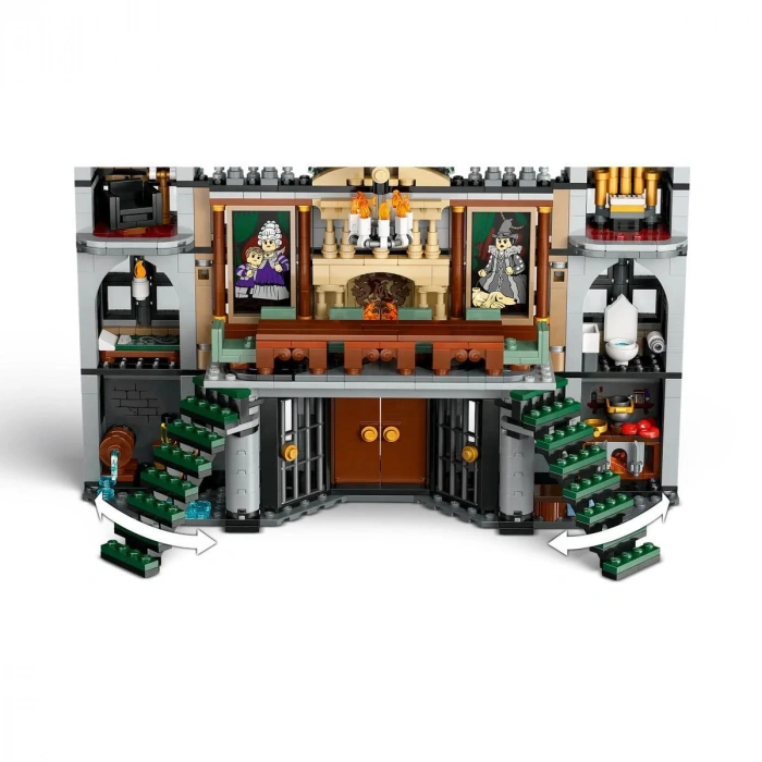 76453 Lego Harry Potter - Malfoy Malikanesi 1601 parça +10 yaş