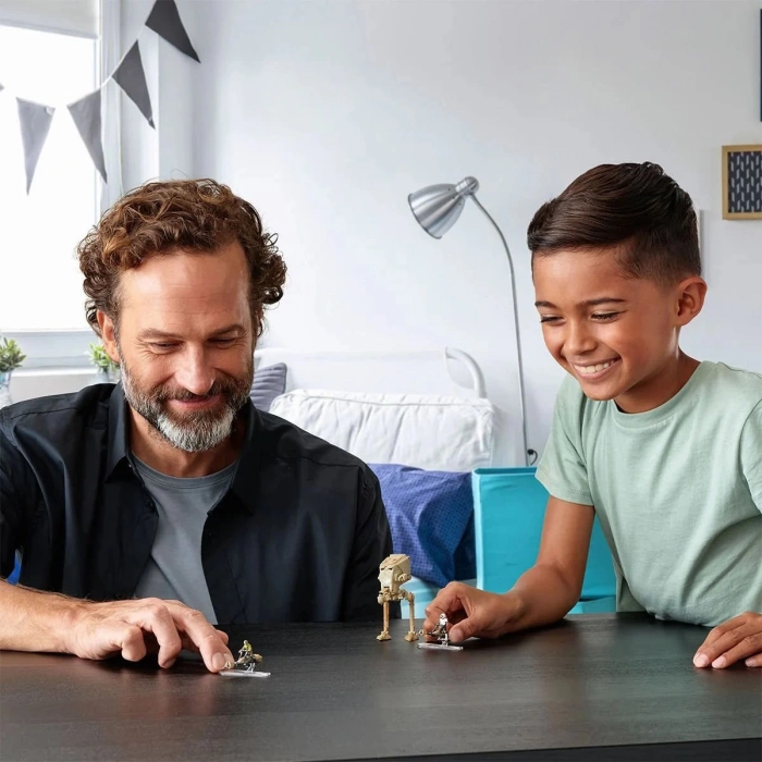 SW J00321 Star Wars Mikro Figür ve Araç Mini Sürpriz Paket