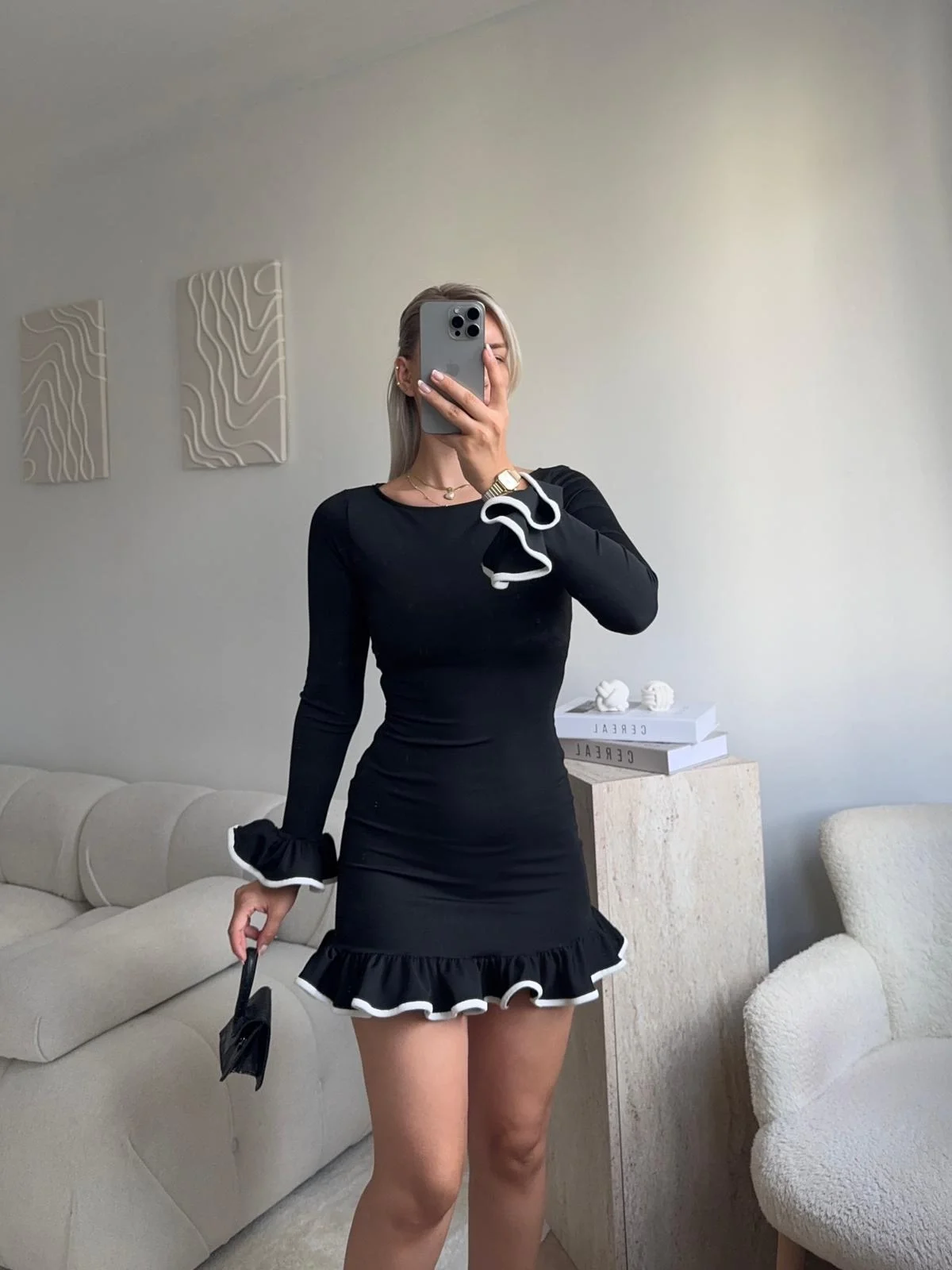 Volan Detaylı Elbise - SİYAH