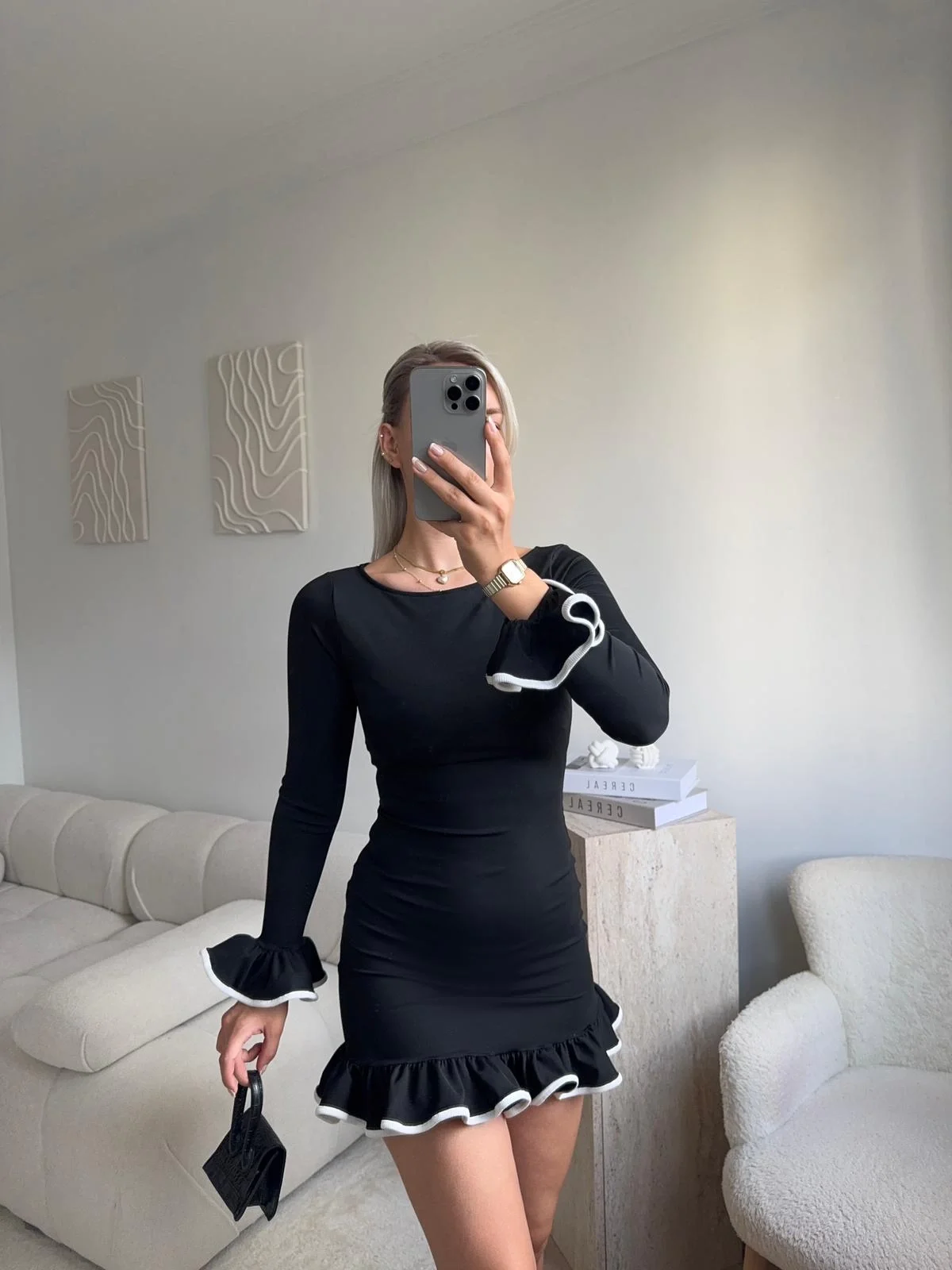 Volan Detaylı Elbise - SİYAH