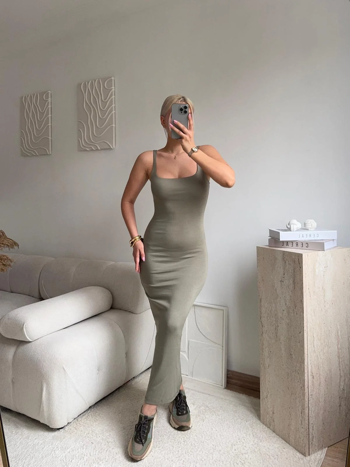 Askılı Kare Yaka Vücuda Oturan Midi Elbise - YEŞİL