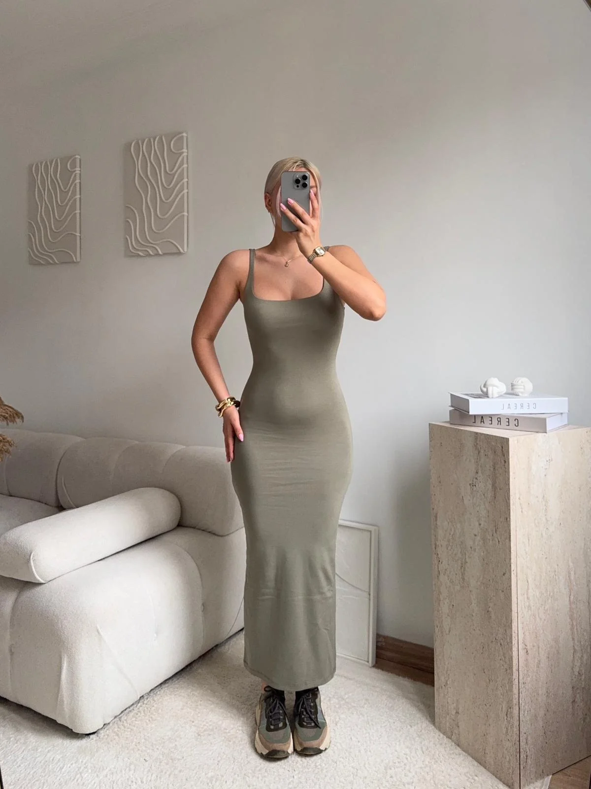 Askılı Kare Yaka Vücuda Oturan Midi Elbise - YEŞİL