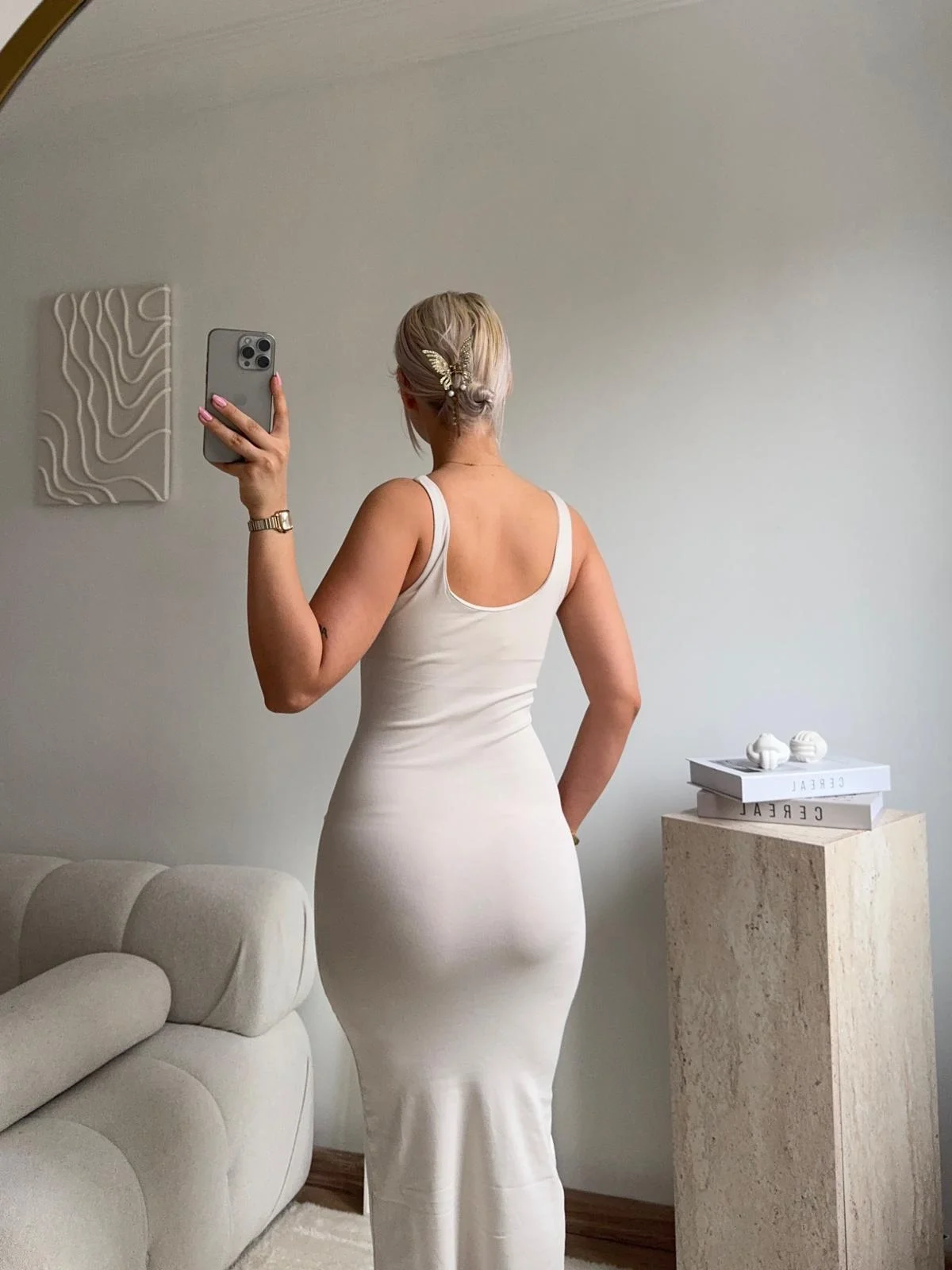 Askılı Kare Yaka Vücuda Oturan Midi Elbise - BEJ