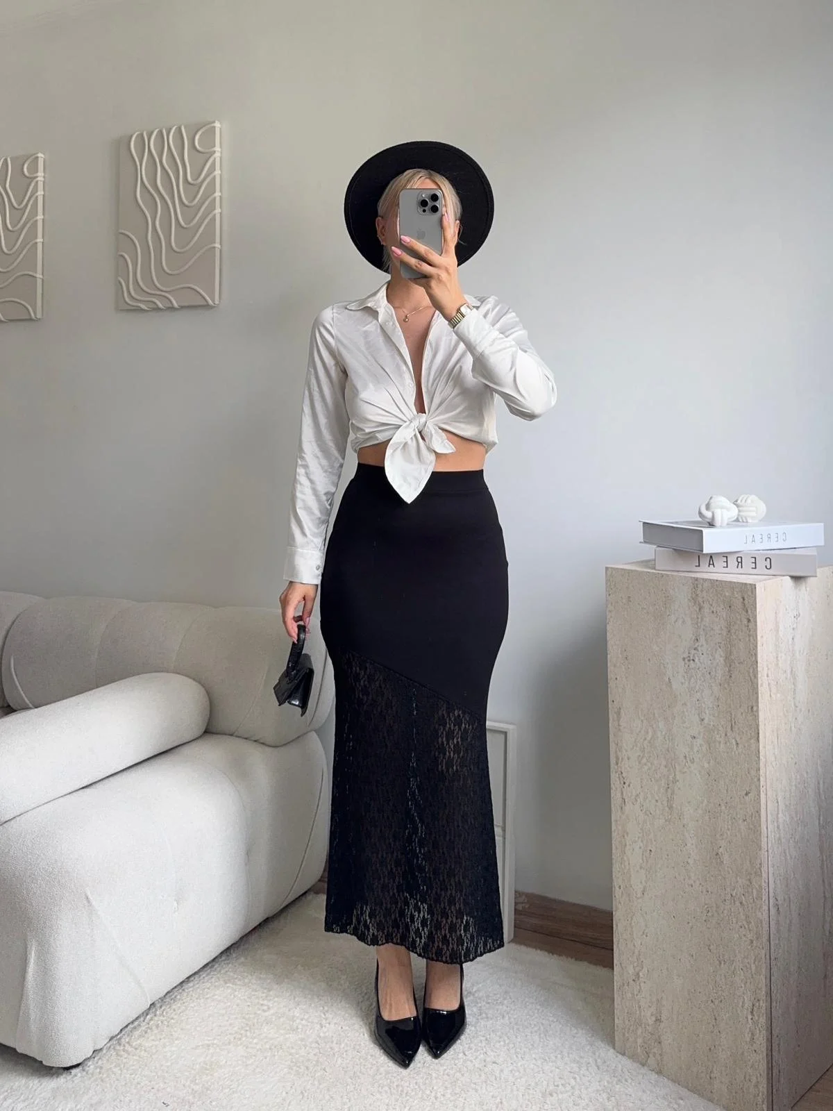 Yüksek Bel Asimetrik Dantel Detaylı Midi Etek -SİYAH