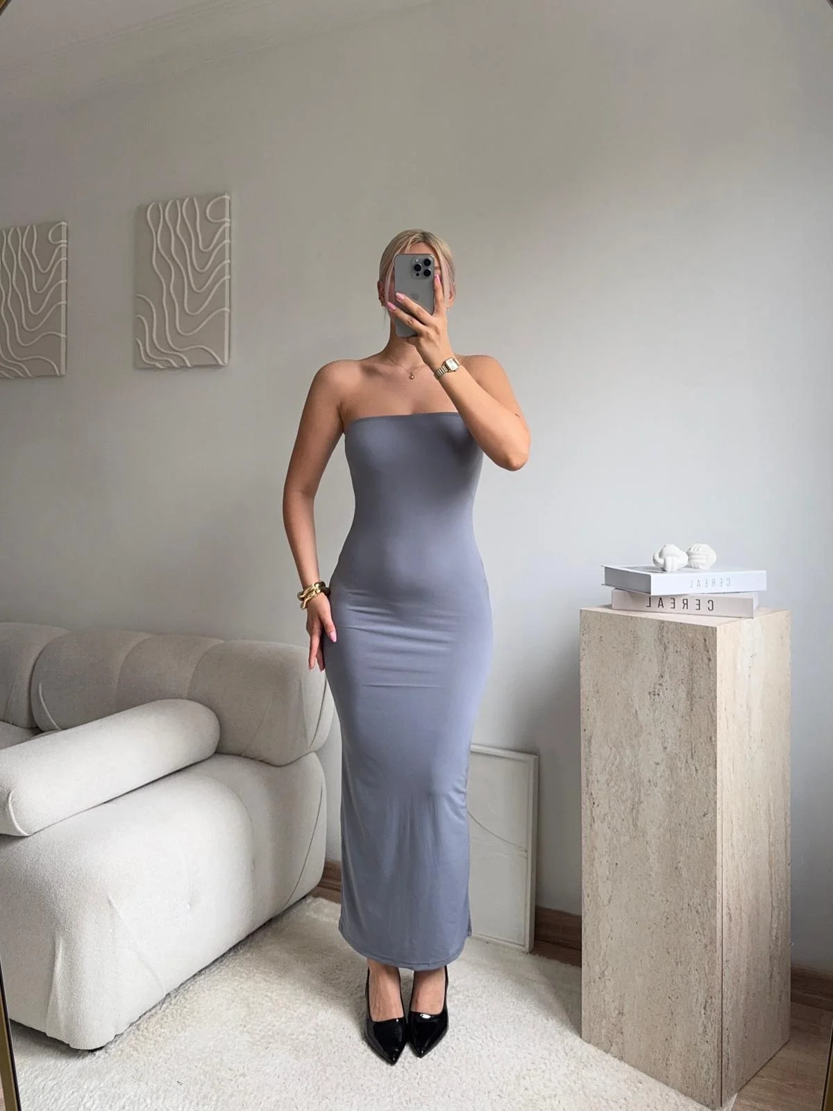 Straplez Vücuda Oturan Yırtmaçlı Midi Elbise - GRİ