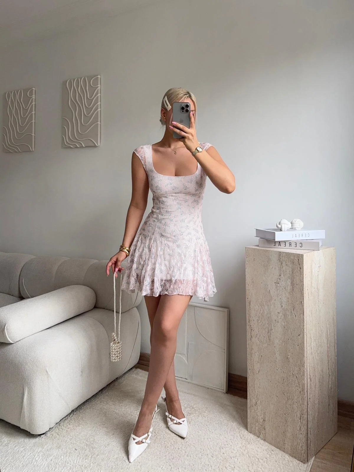 Sırt Dekolteli Bağlamalı Dantel Mini Elbise - BEYAZ