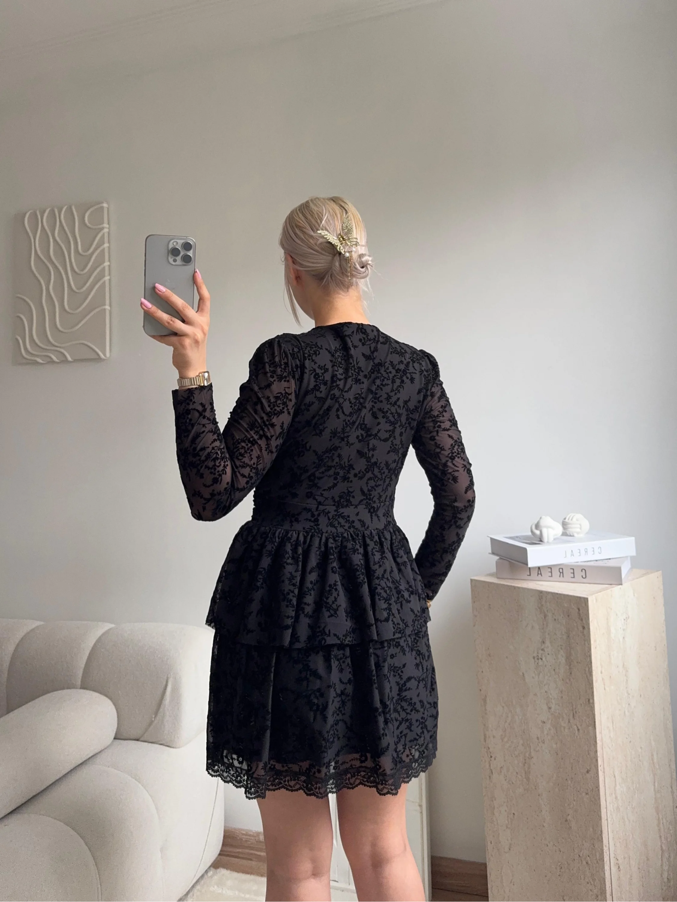 Kruvaze Kemerli Dantel Elbise - SİYAH