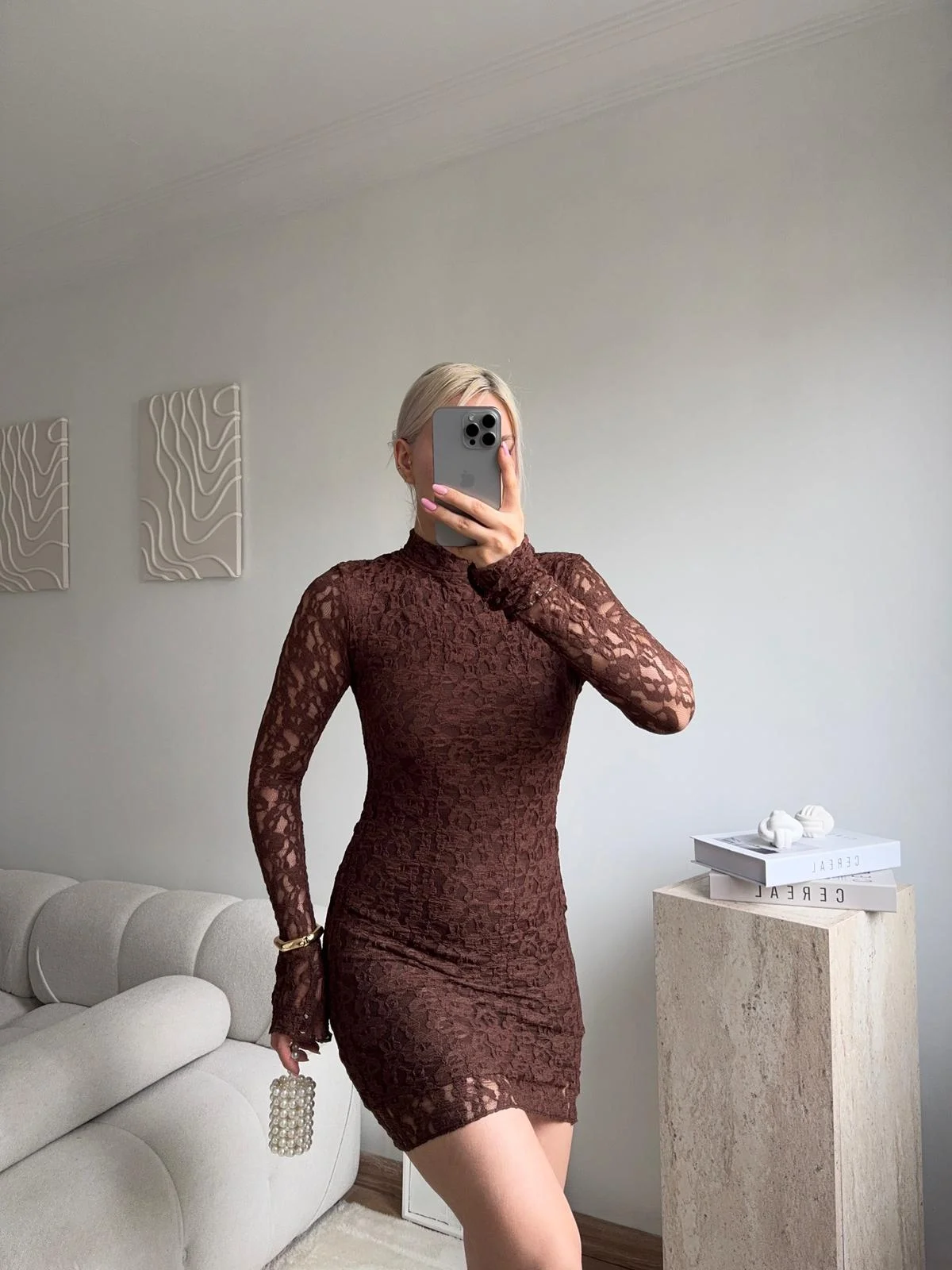 Uzun Kol Yüksek Yaka Dantel Mini Elbise - KAHVE