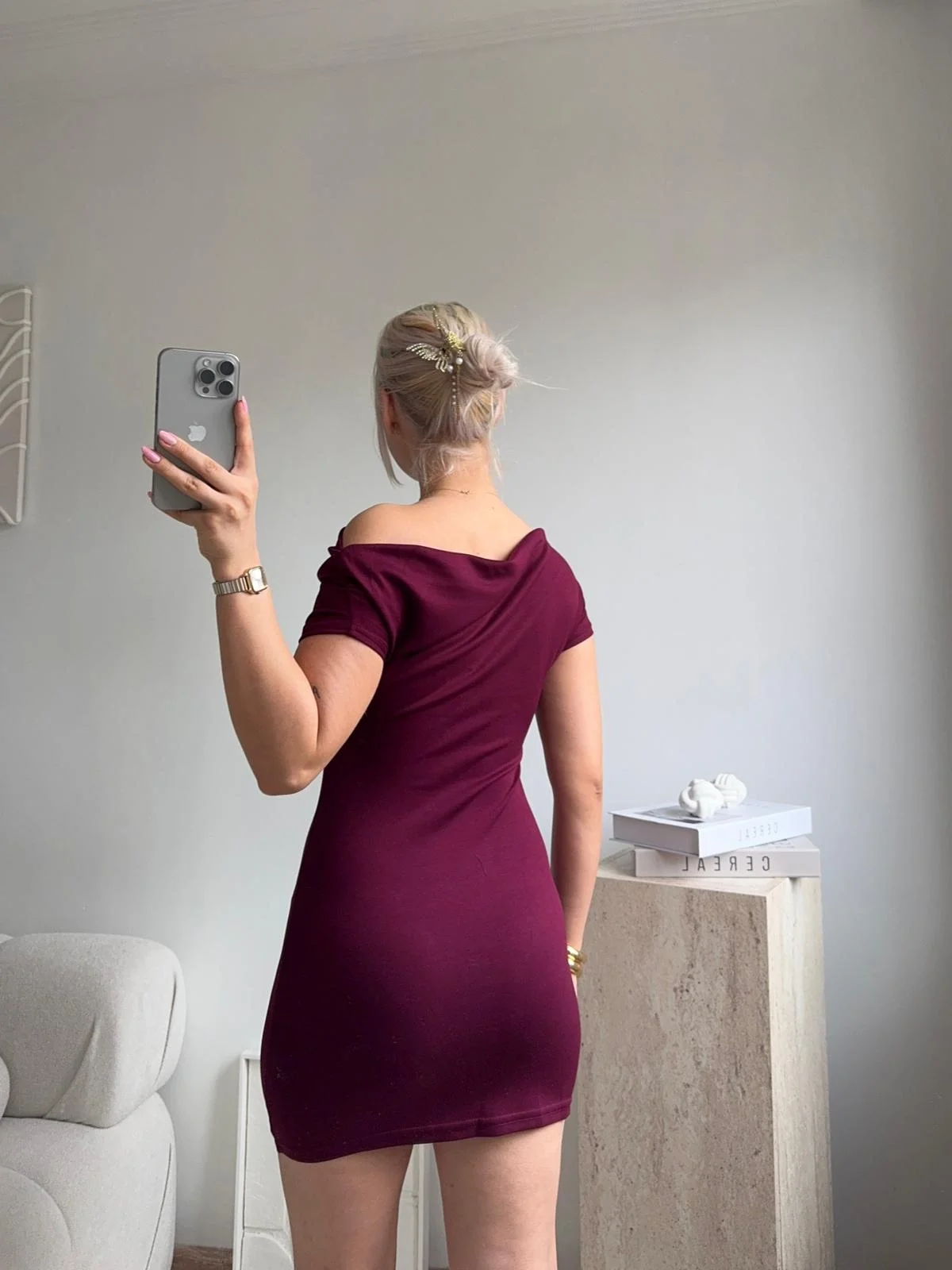 Kayık Yaka Vücuda Oturan Mini Elbise- BORDO