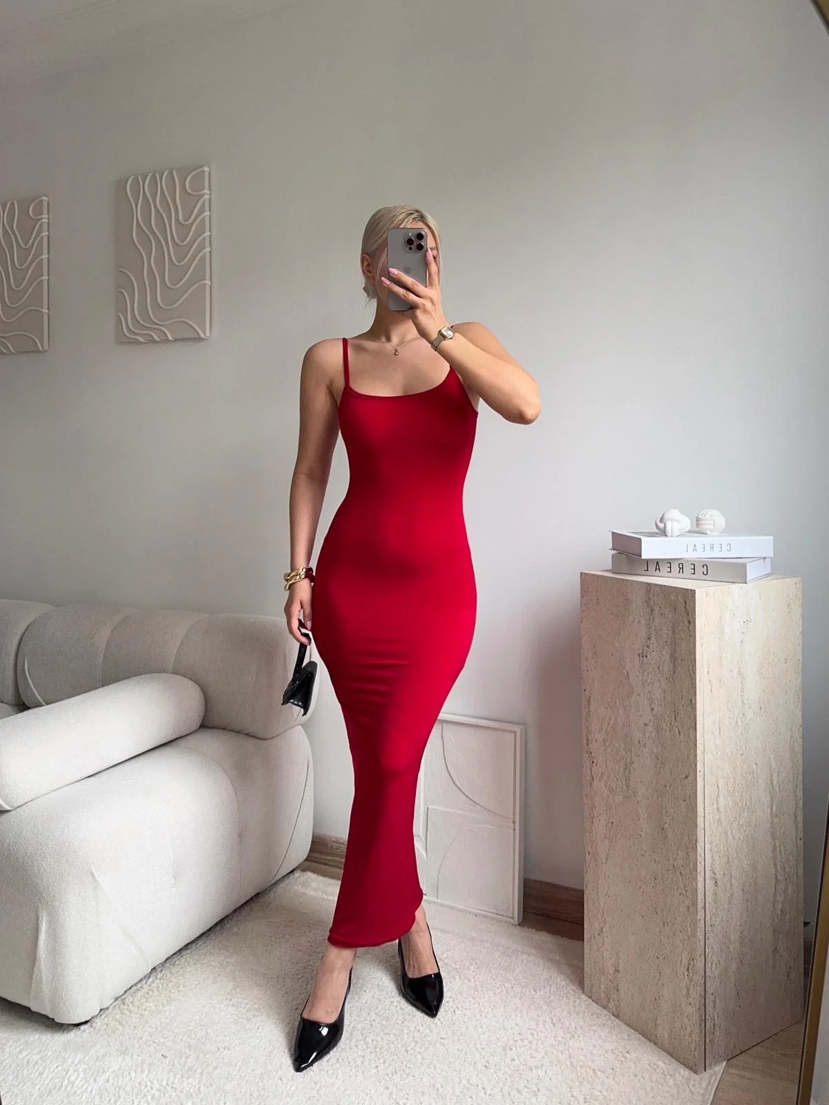 Kırmızı Askılı Maxi Elbise