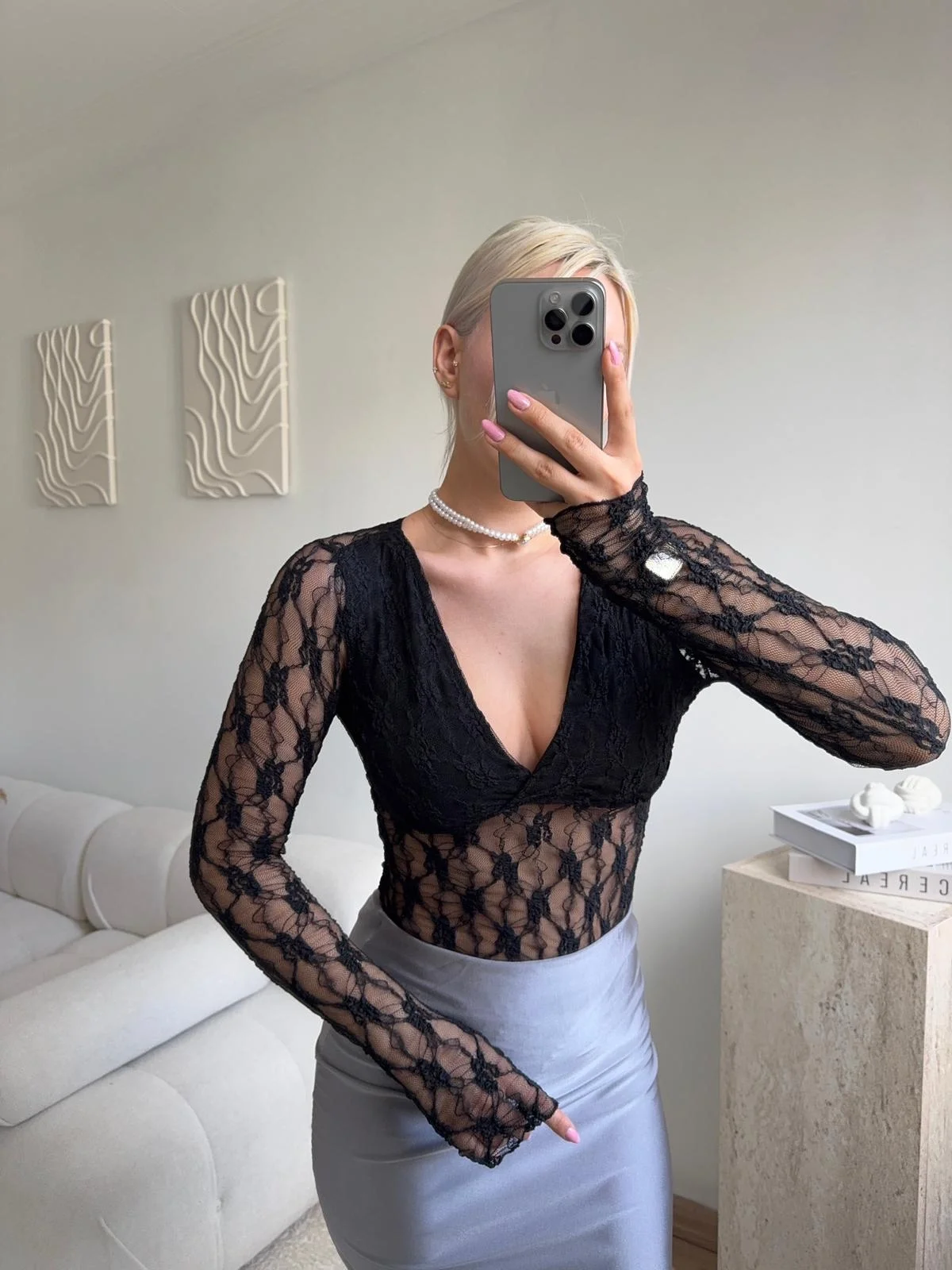 Uzun Kollu Dantel Bodysuit - SİYAH