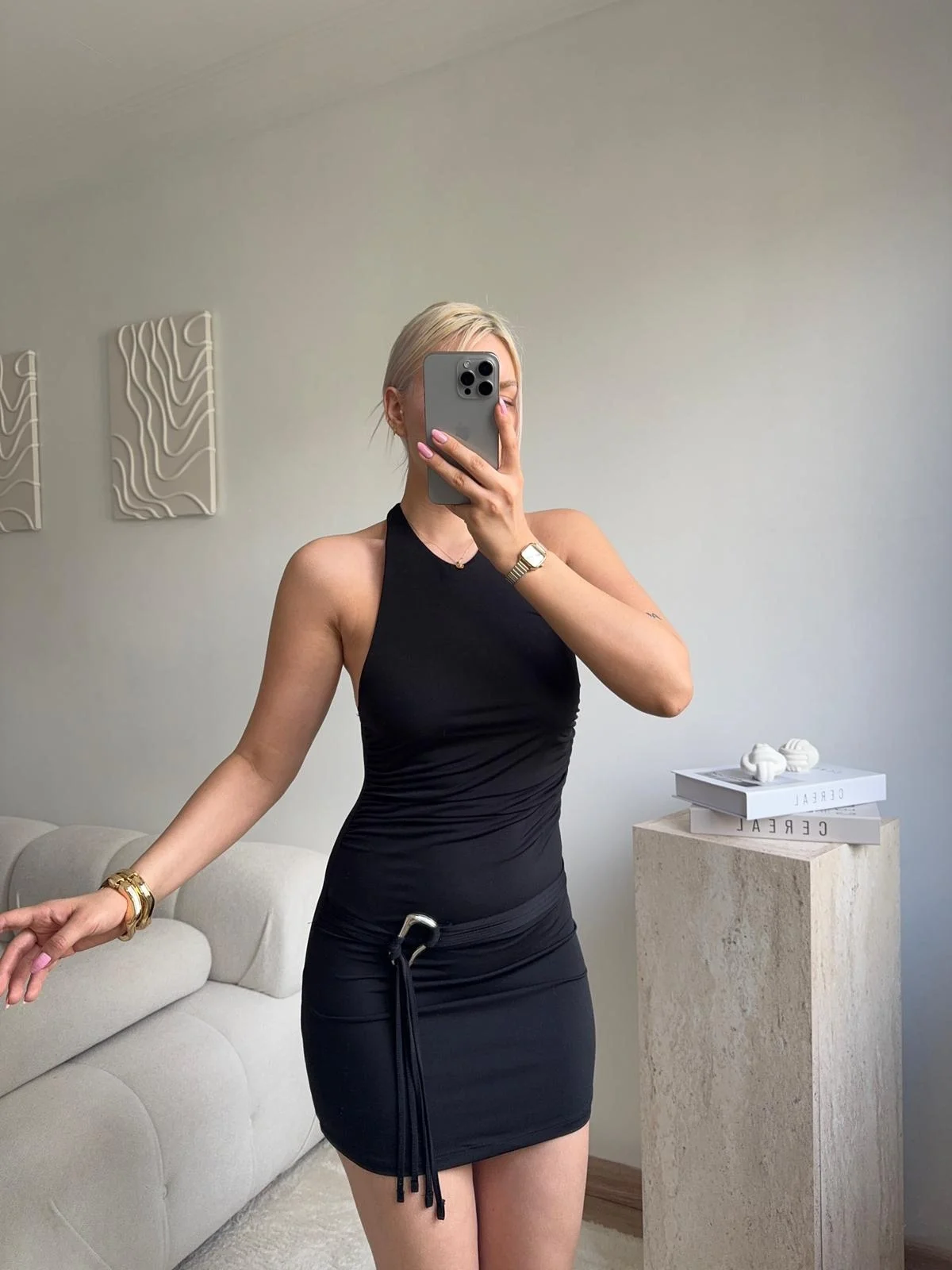 Halter Yaka Sırt Dekolteli Mini Elbise - SİYAH