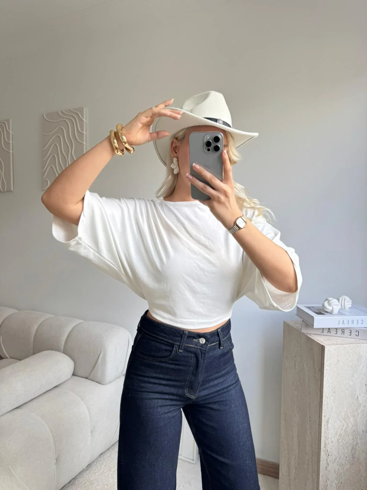 Yarasa Kol Kayık Yaka Dökümlü Crop Bluz - BEYAZ