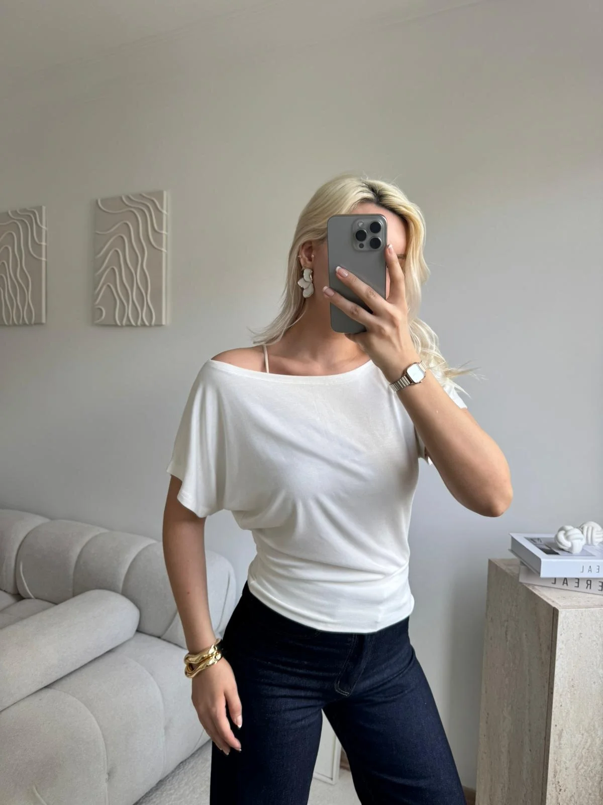 Kayık Yaka Yarasa Kol Dar Kesim Basic Bluz - BEYAZ