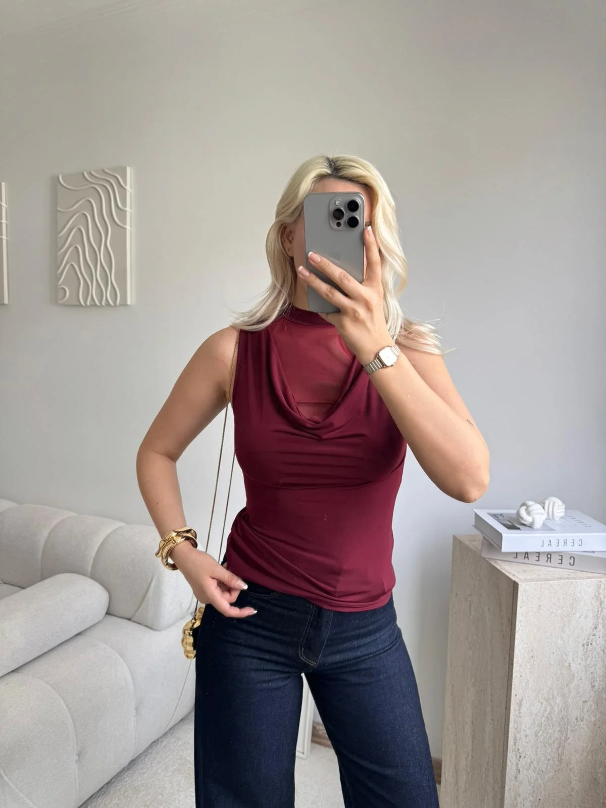 Transparan Tül Detaylı Yarım Balıkçı Yaka Kolsuz Bluz - BORDO