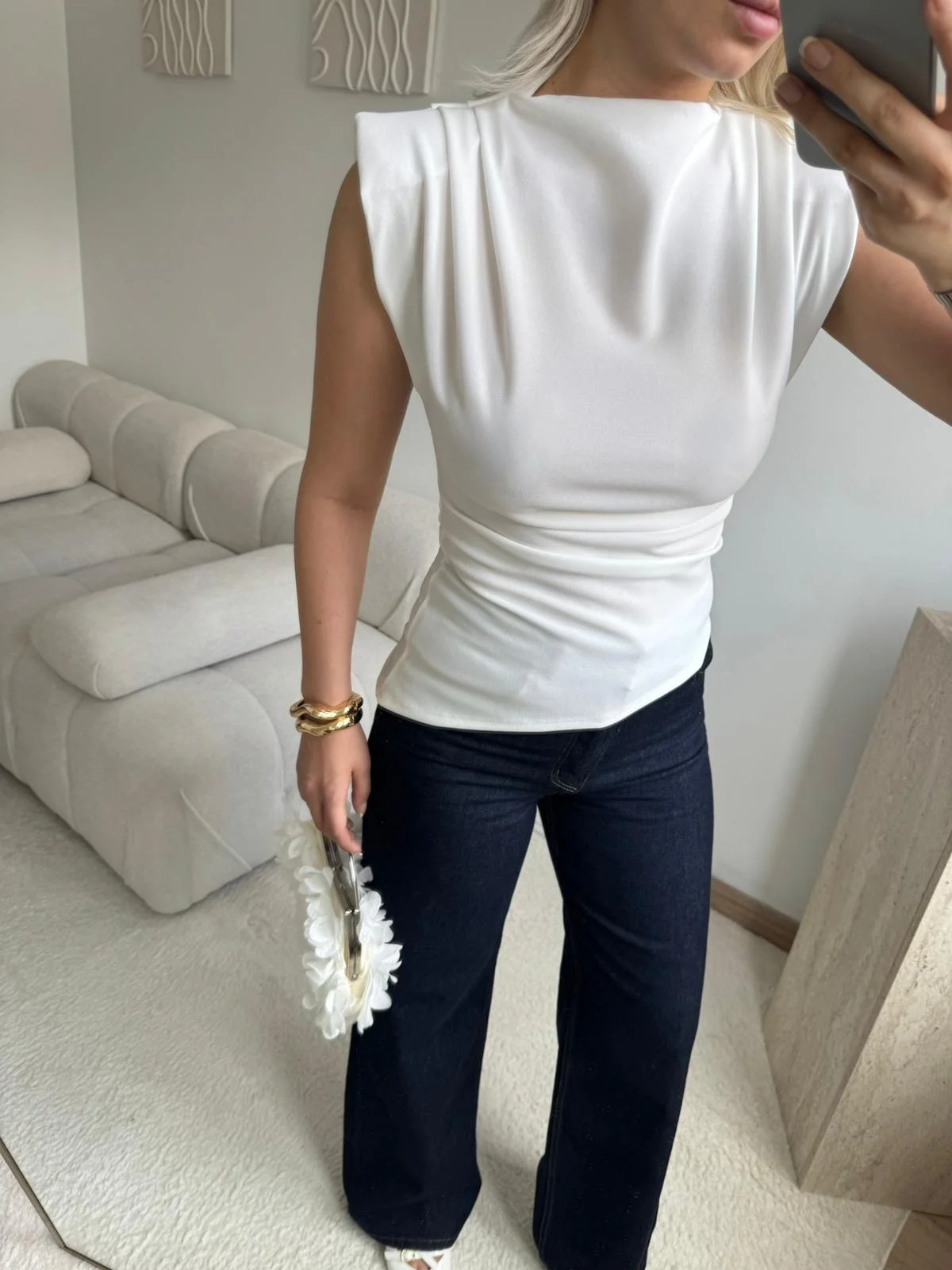 Vatkalı Asimetrik Bluz - BEYAZ