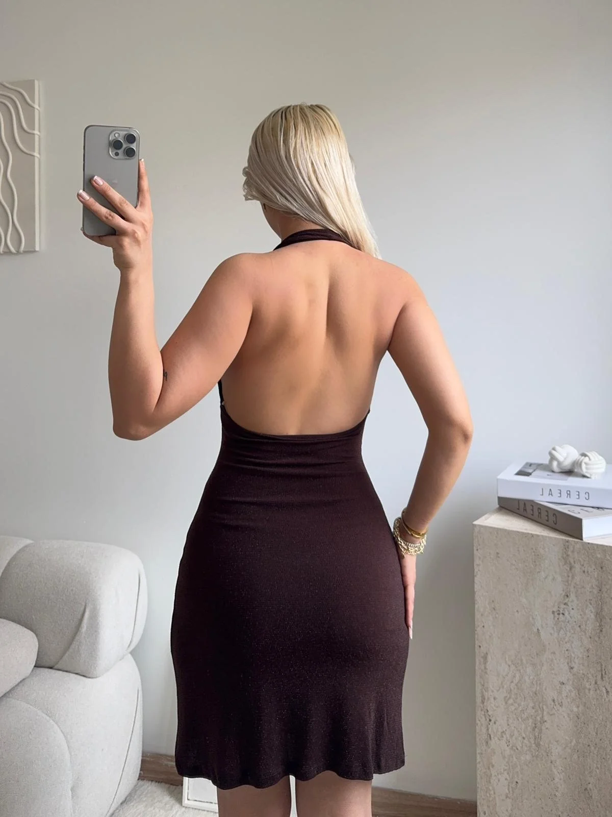 Boyun Geçmeli Simli Elbise - KAHVE