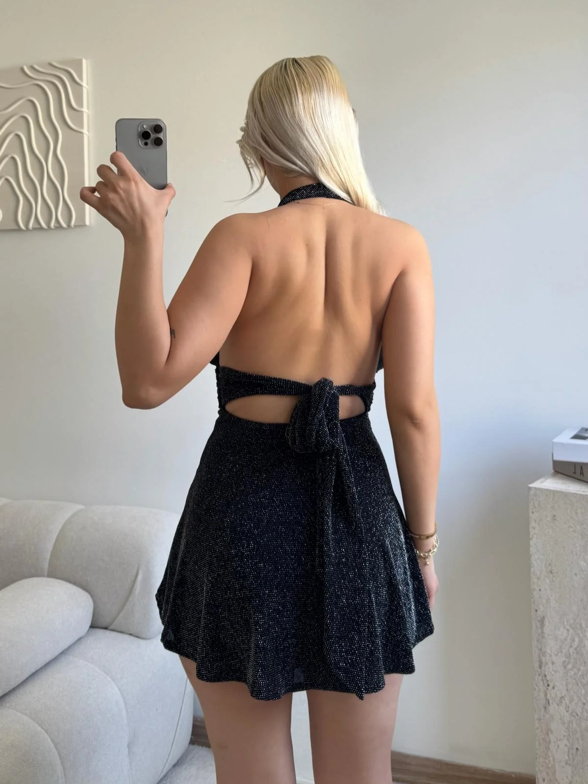 Boyun Bağlamalı Simli Elbise