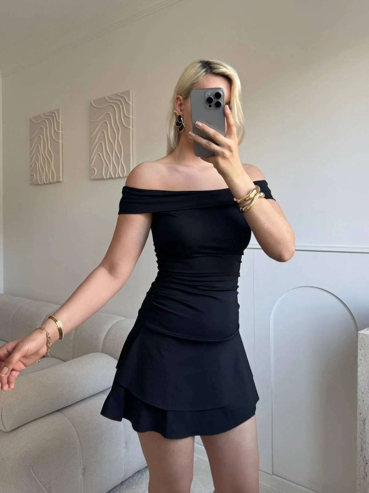 Madonna Yaka Fırfırlı Elbise - SİYAH